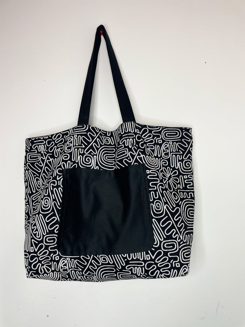 Abu Ankara Tote Bag