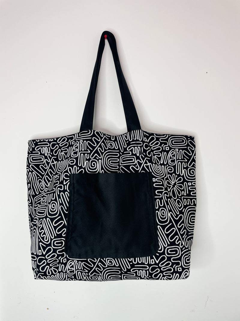 Abu Ankara Tote Bag